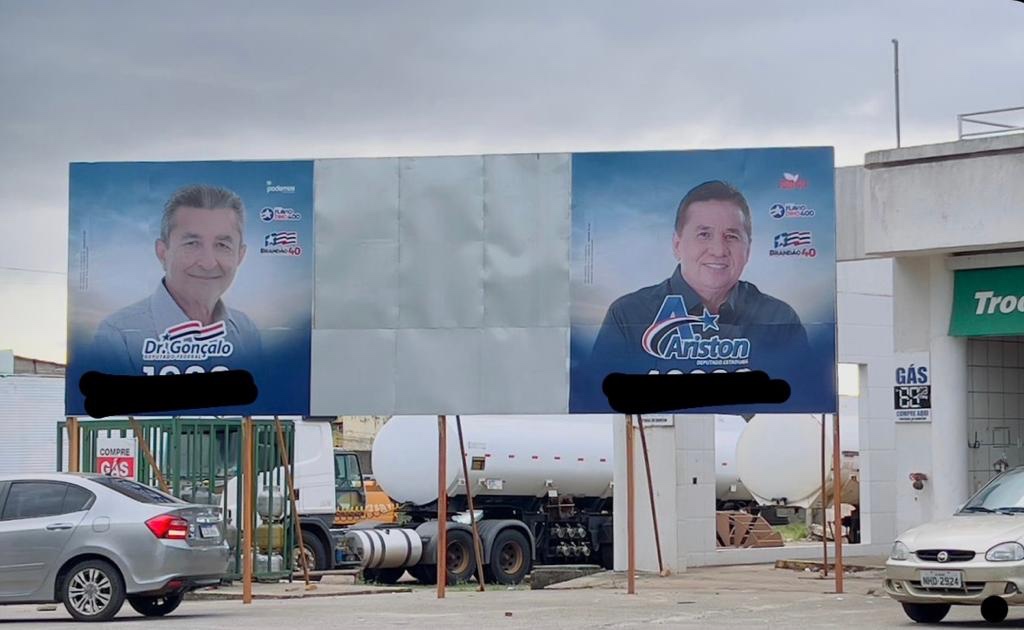 Dr. Gonçalo e Ariston cometem irregularidade com propaganda proibida