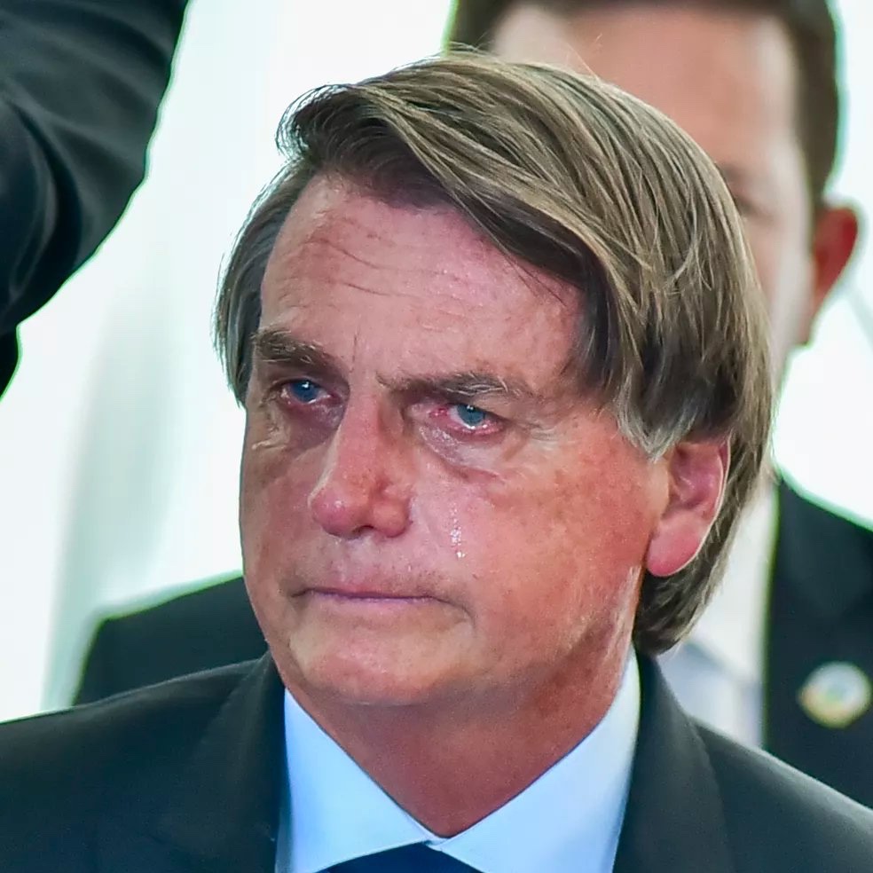 Bolsonaro fala pela primeira vez quase 48h após ser derrotado nas urnas